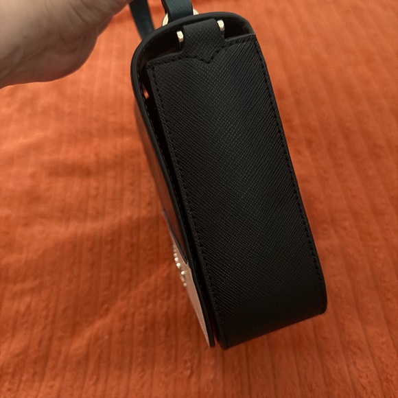 kate spade Black and Cream Mini Bag. - Picture 6 of 13